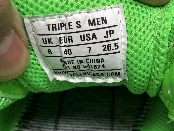 blcg sneaker triple.s.gomma "neon green"541624 w09ol 3801