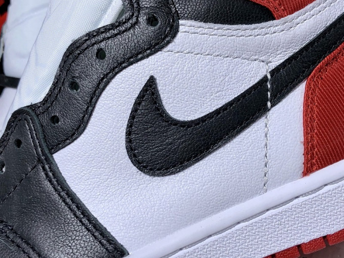 air jordan 1 retro high satin black toe (w) cd0461-016