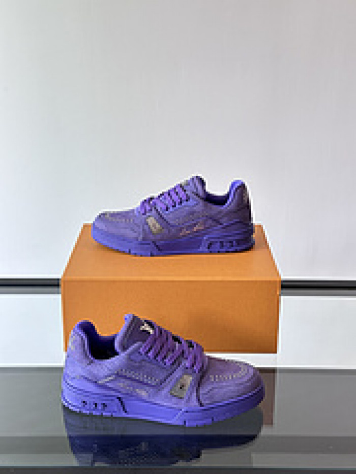 1V SNEAKERS 1V0425-211